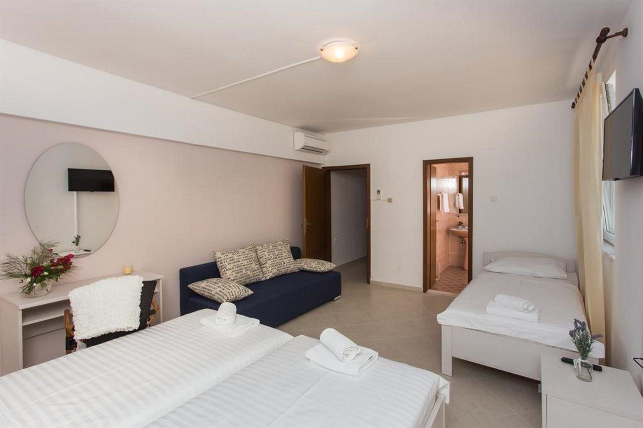 Guest House Rosa Bianca Mokošica Extérieur photo
